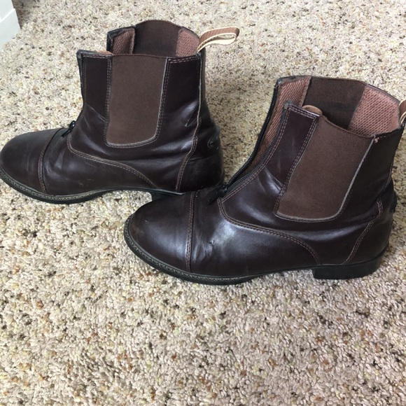 Boots - Picture 2 of 3